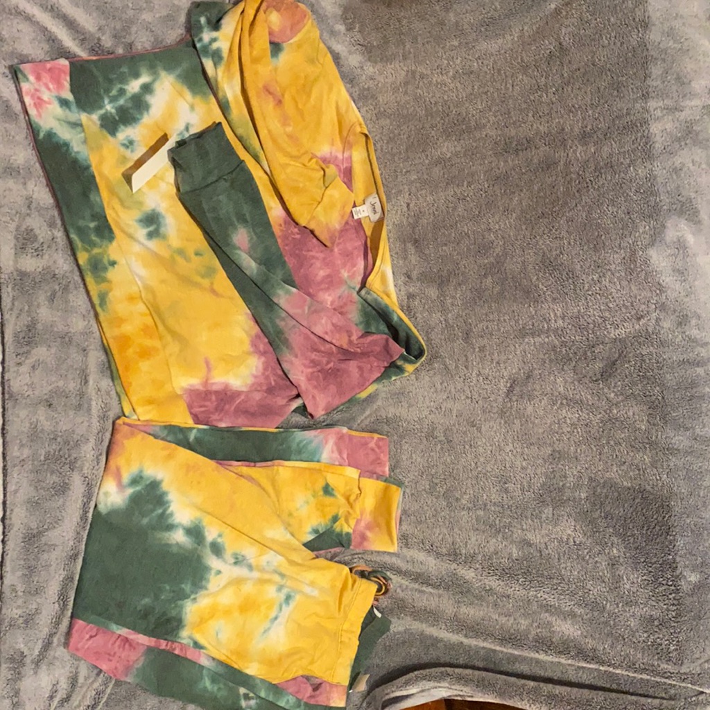 Brand New 2piece Set